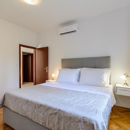 Apartment Marcela Sutivan Extérieur photo