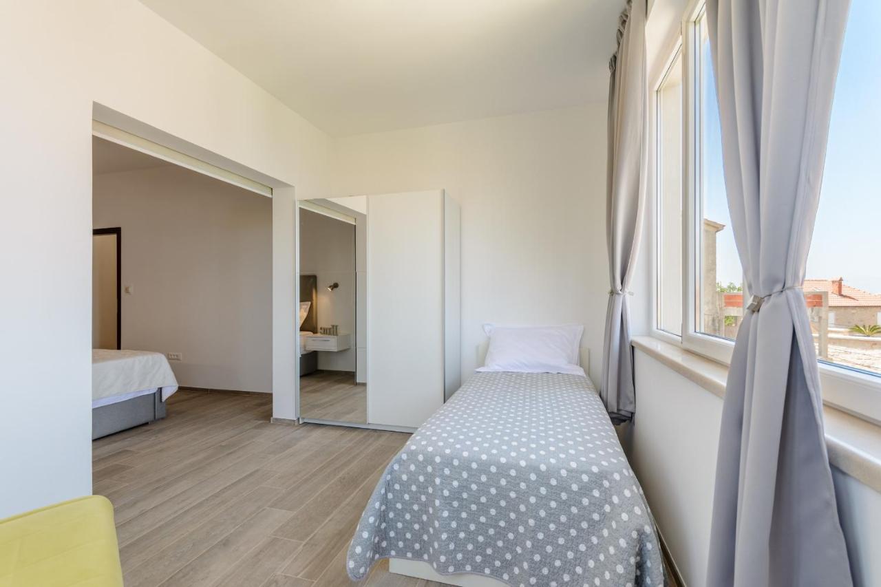 Apartment Marcela Sutivan Extérieur photo